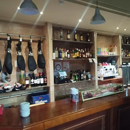 Hostal Restaurante Montserrat Peñaranda de Bracamonte