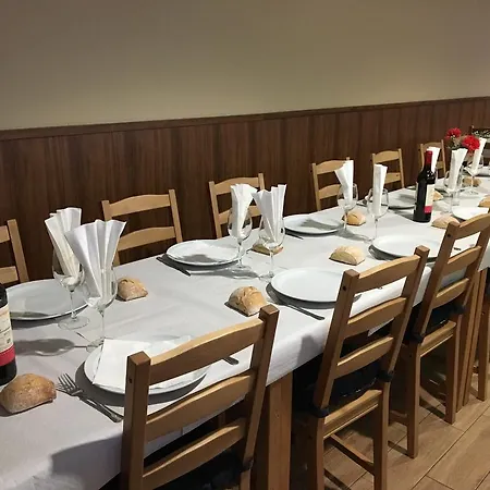 Hostal Restaurante Montserrat Ξενοδοχείο Peñaranda de Bracamonte